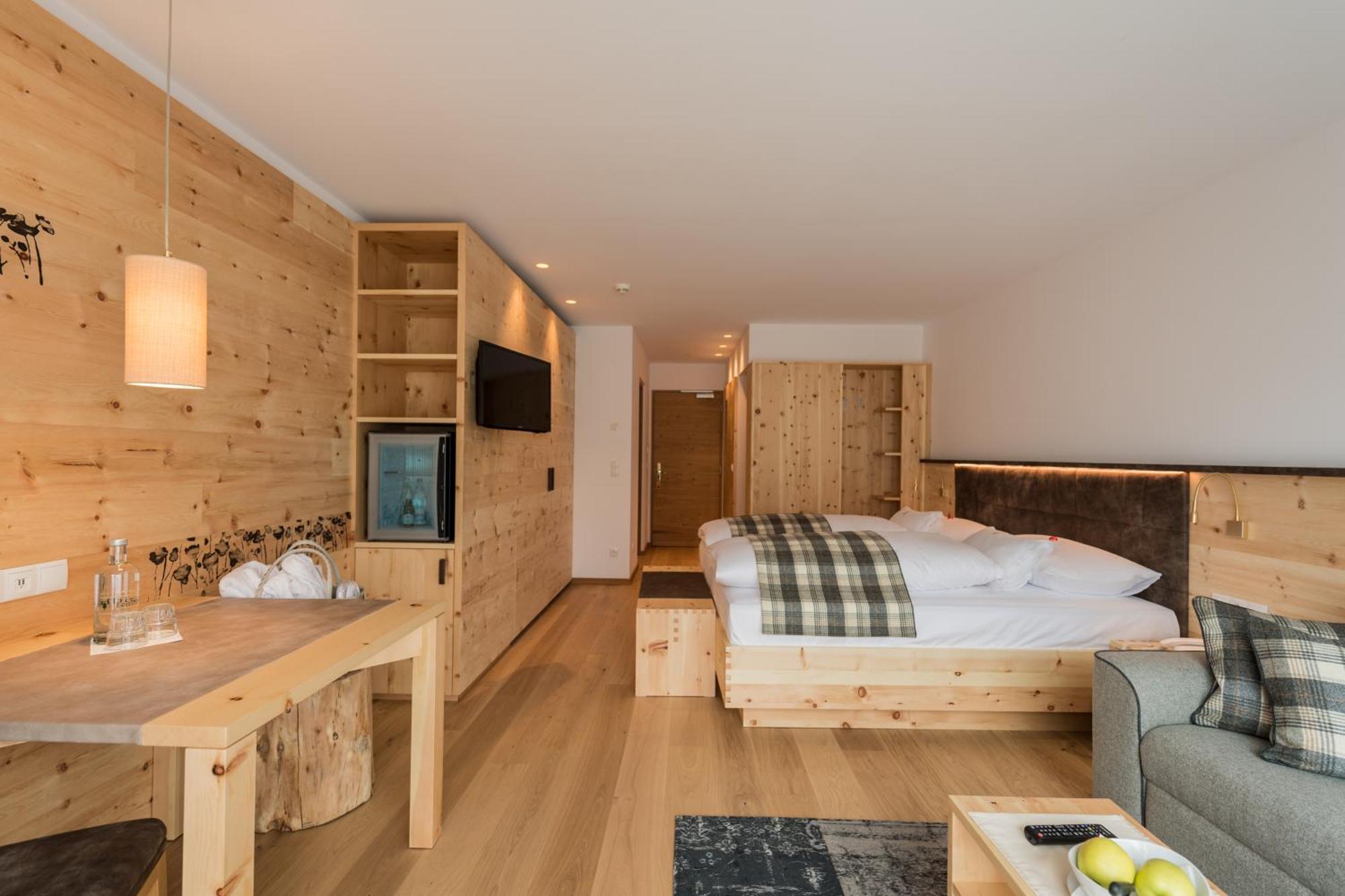 Naturhotel Leitlhof San Candido Exterior foto