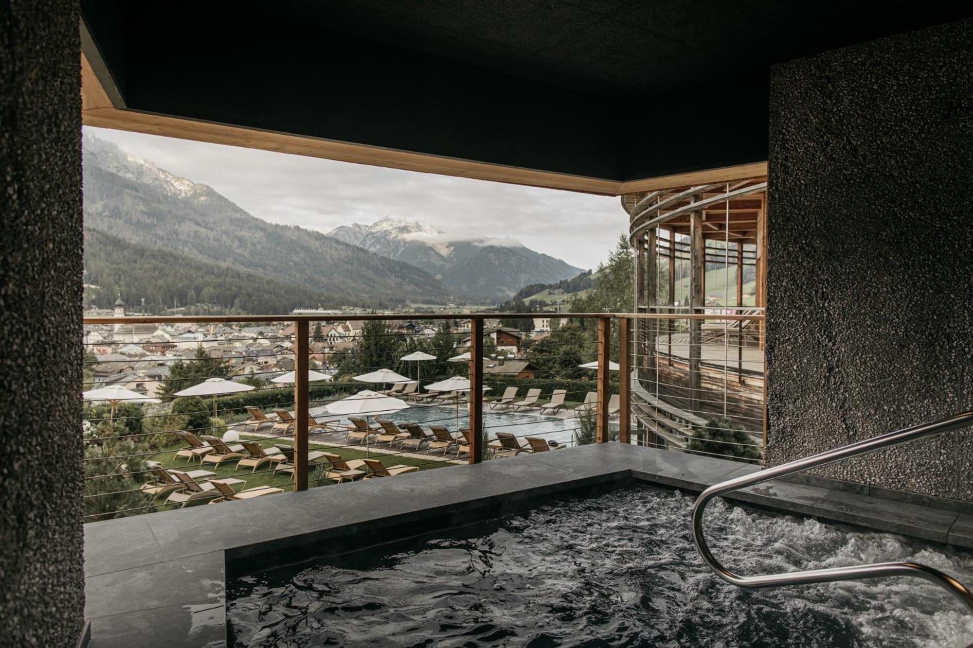 Naturhotel Leitlhof San Candido Exterior foto