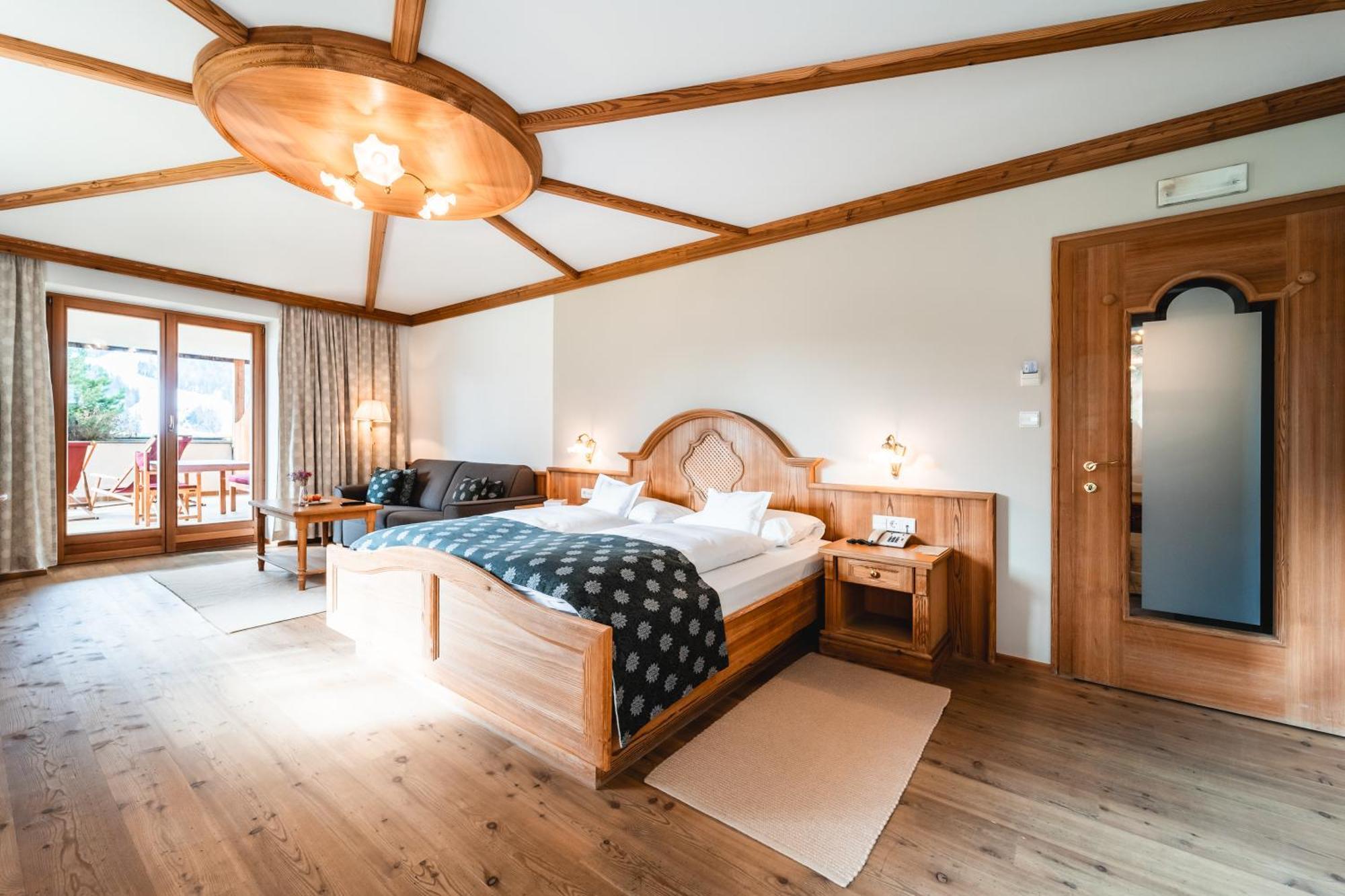 Naturhotel Leitlhof San Candido Exterior foto