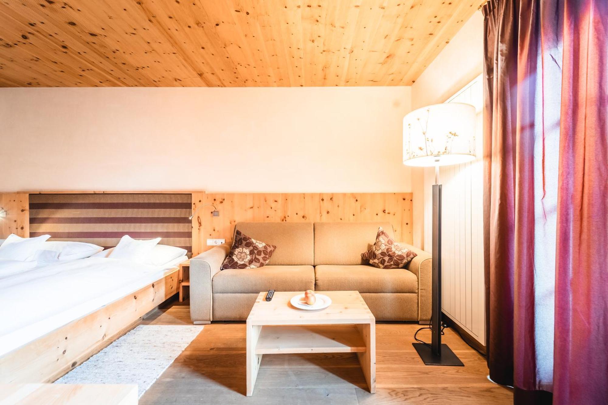 Naturhotel Leitlhof San Candido Exterior foto