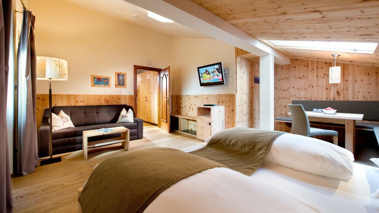 Naturhotel Leitlhof San Candido Exterior foto