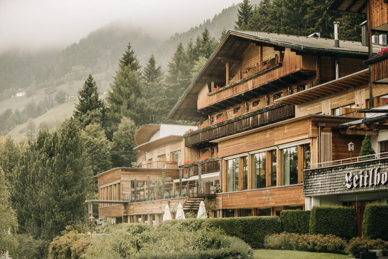 Naturhotel Leitlhof San Candido Exterior foto